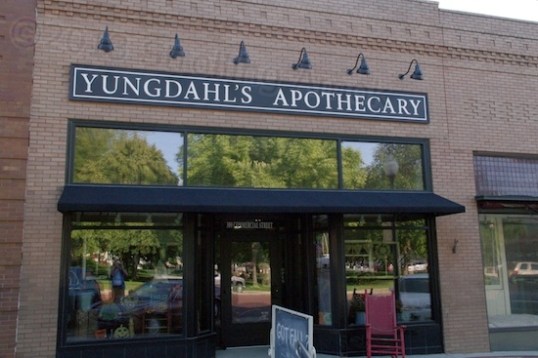 This is one of the few non-chain drug stores still in existence, and it looks to be doing fine.