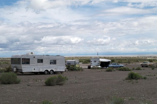 One more truly ancient travel trailer makes the total at this site four rigs.
