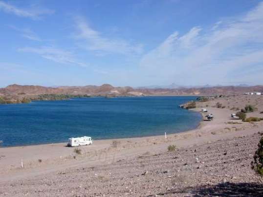 According to the camp hosts, LTVA passholders get free day use of the reservoir, but only recreational fee receipt holders get to camp overnight for 14 days of every 28.