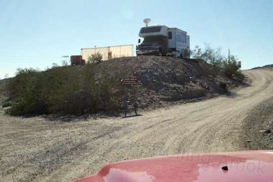 The entrance to Coyote Flats. Apart from the "look at me!!!" aspect, why park here? Dusty, busy, noisy. 