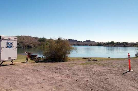 This guy with the toyhauler is trying to hog the whole area, but there are plenty of good sites left.