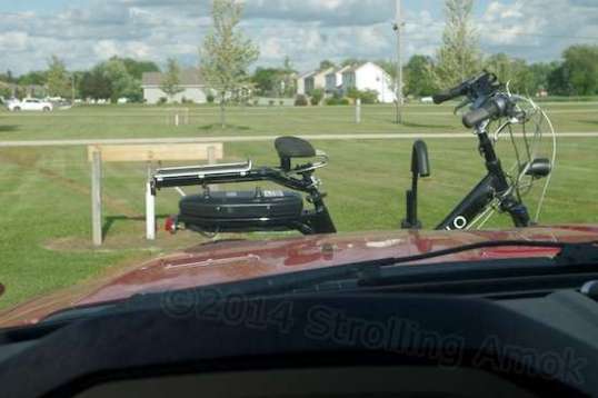 The forward view works pretty well even though the rear rack and battery would normally not be there.