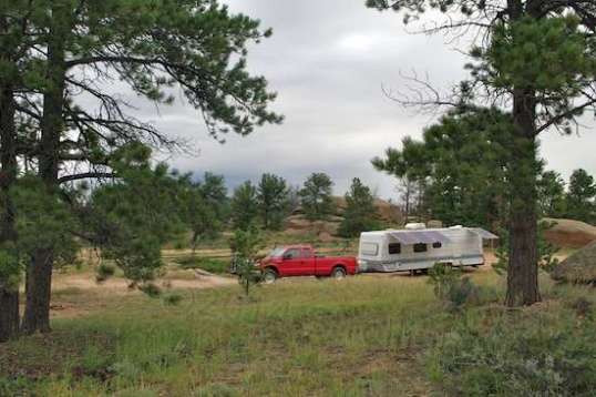 The Defiant, in her secret lair.