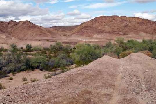 Here, I was on kind of a plateau, and the trail down has become a drain to funnel water down. The opportunities to walk and ride here are plentiful. and several hikers were here.