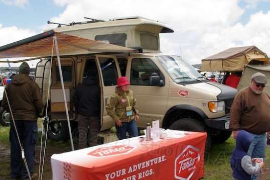 Want to overland without the capital outlay? Various outfits rent 4x4 rigs or take you out with them on guided tours.