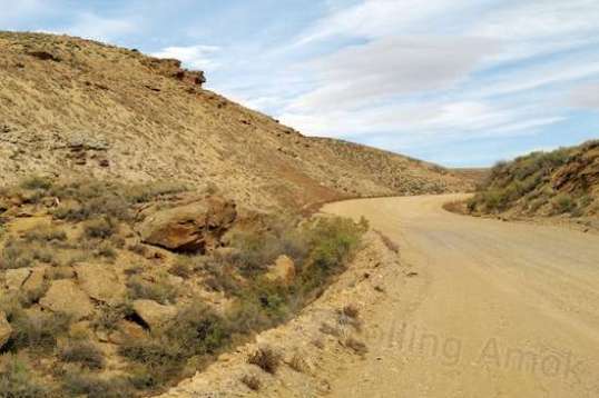 Halfway there. The Aurora's battery wasn't that happy with it, but kept stoically shoving away. Once I hit the top, the decreased draw popped the "capacity" meter back up.