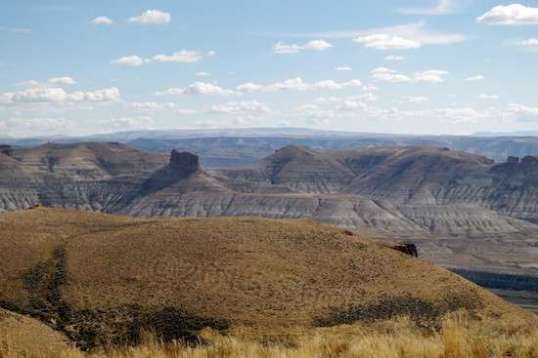 Though your attention is naturally concentrated on the trail itself, it pays to stop and look around!