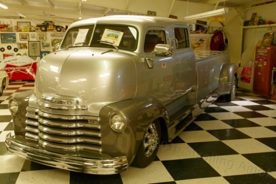 A GMC modded to the hilt, so ugly it was beautiful.