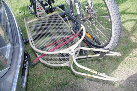 The wheel hoops also make a decent platform for carrying the BOB trailer.